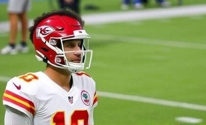 Getimg Patrick Mahomes Exits Chiefs Vs. Bills Thriller With Apparent Ankle Injury – Devastating Blow To Kansas Citys Playoff Hopes 1763829718