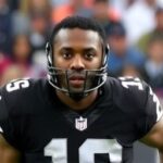 Getimg Tershawn Whartons Alert Play Avoids Penalty Chaos Sports Illustrated Spotlights Nfl Twists Raiders Firing And Mayfield Injury Update 1764166934