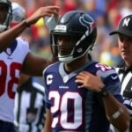 Getimg Texans Ruthless Defense Crushes Bills In Shocking Upset As Referee Carted Off Field With Injury 1764166801